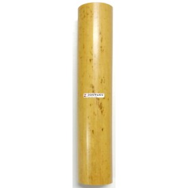 Arundo donax en tubos