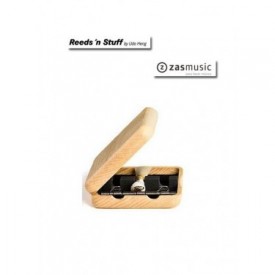 Estuche de madera para 3 cañas de fagot con tudelero tipo clip.