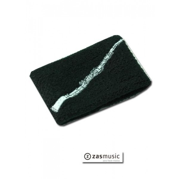 Muñiquera de color negro con un oboe bordado.